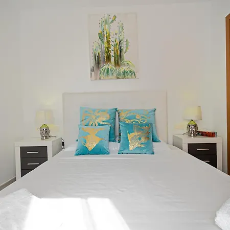 Casa Rubix 公寓 *